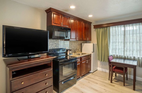 El Cajon Hotel | Quality Inn & Suites El Cajon San Diego East