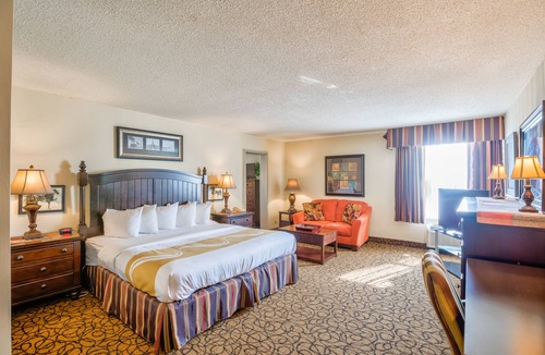 Escanaba Hotel | Quality Inn & Suites Escanaba North
