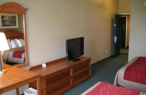 Ferdinand Hotel | Quality Inn & Suites Ferdinand