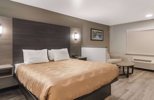 Fossil Creek Hotel | Quality Inn & Suites Fort Worth - Fossil Creek