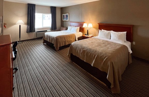 Grants Hotel | Quality Inn & Suites Grants - I-40