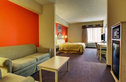 Hattiesburg Hotel | Quality Inn & Suites Hattiesburg North