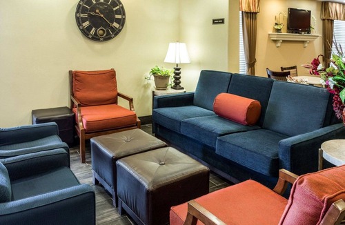 Houma Hotel | Quality Inn & Suites Houma
