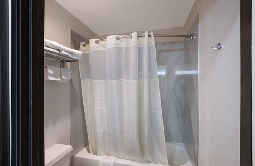 Junction Hotel | Quality Inn & Suites Junction