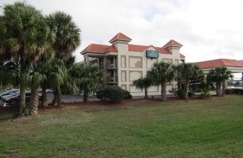 Florida Central Atlantic Coast Hotel | Quality Inn & Suites Kissimmee near Main Gate