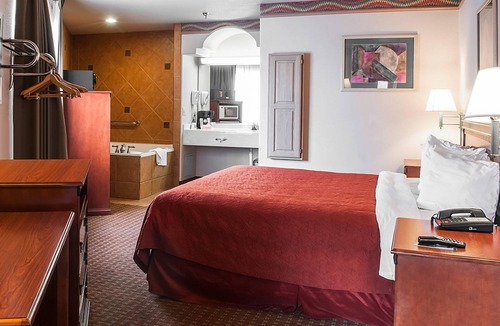 Mesilla Park Hotel | Quality Inn & Suites Las Cruces - University Area