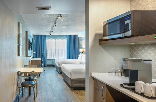 Desjardins Hotel | Quality Inn & Suites Levis