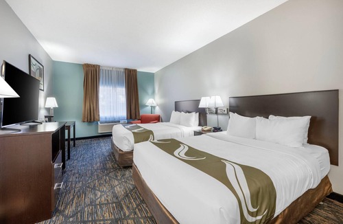 Lincoln Hotel | Quality Inn & Suites Lincoln North