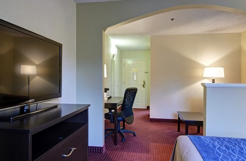Little Rock Hotel | Quality Inn & Suites Little Rock West