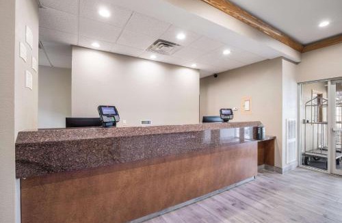 Lodi Hotel | Quality Inn & Suites Lodi I-90