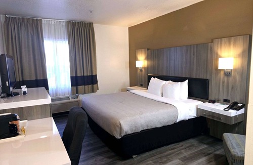 Longview Hotel | Quality Inn & Suites Longview Kelso