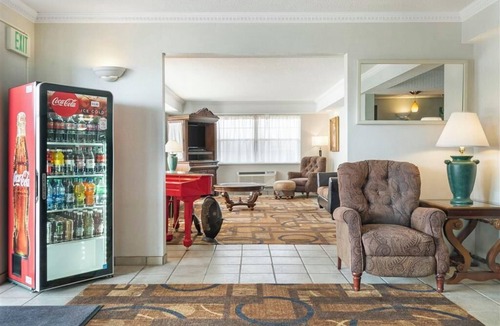 Manistique Hotel | Quality Inn & Suites Manistique