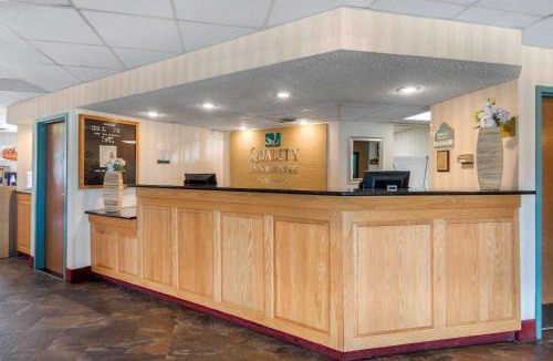 Mansfield Hotel | Quality Inn & Suites Mansfield