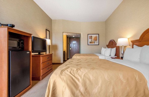Mansfield Hotel | Quality Inn & Suites Mansfield