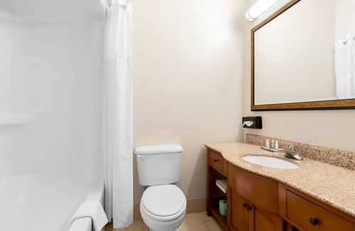 McAlester Hotel | Quality Inn & Suites McAlester on Hwy 69