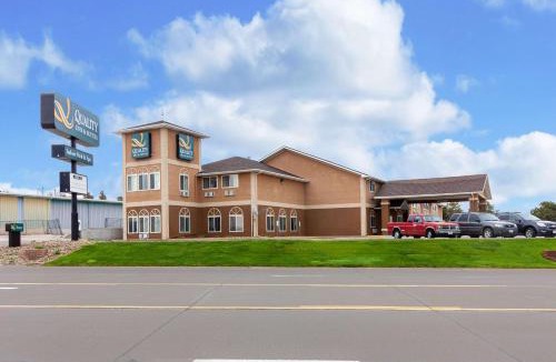 McCook Hotel | Quality Inn & Suites McCook