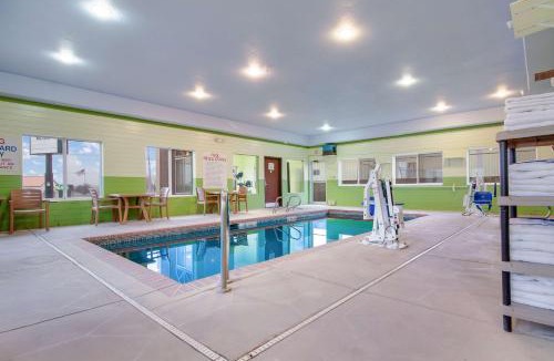 McCook Hotel | Quality Inn & Suites McCook