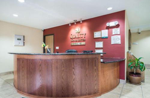 Menomonie Hotel | Quality Inn & Suites Menomonie