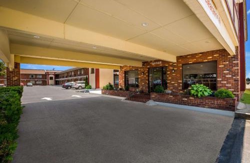 Millville Hotel | Quality Inn & Suites Millville