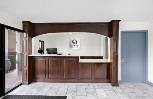 Monticello Hotel | Quality Inn & Suites Monticello