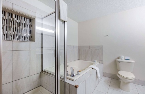Mountain Home Hotel | Quality Inn & Suites Mountain Home North