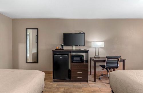 New Boston Hotel | Quality Inn & Suites New Boston - Texarkana West