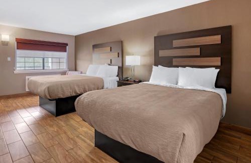 New Boston Hotel | Quality Inn & Suites New Boston - Texarkana West