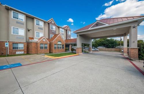 Mesquite Hotel | Quality Inn & Suites North Mesquite I-30