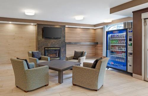 Clearview Hotel | Quality Inn & Suites Oakville-Mississauga