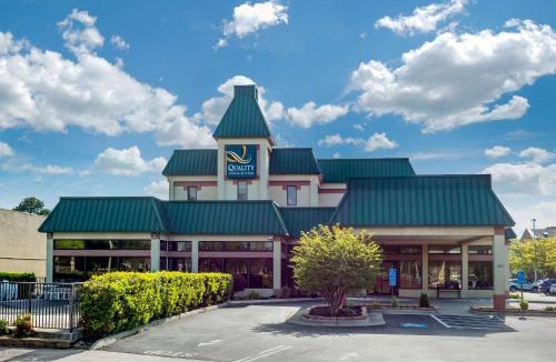 Portsmouth Hotel | Quality Inn & Suites Olde Town
