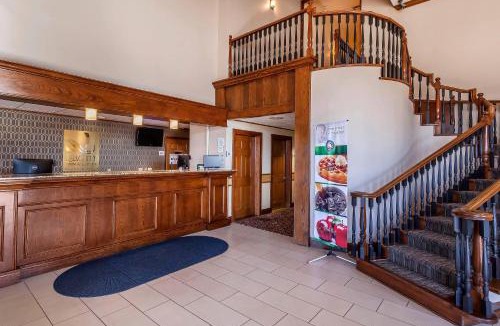 Owasso Hotel | Quality Inn & Suites Owasso US-169