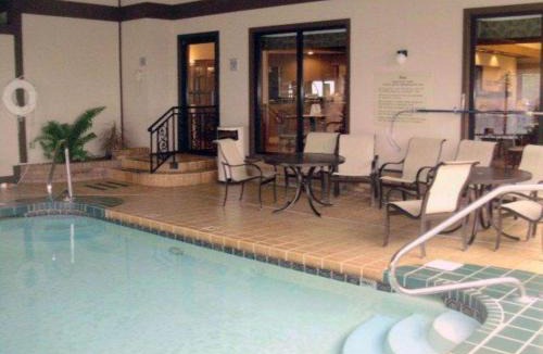 Searcy Hotel | Quality Inn & Suites Searcy I-57