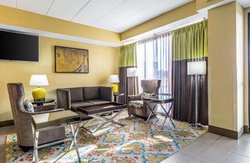 Southport Hotel | Quality Inn & Suites Southport