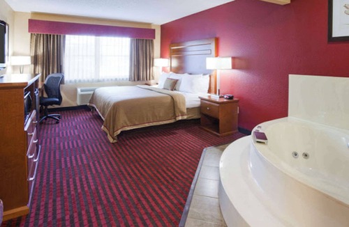 Stillwater Hotel | Quality Inn & Suites Stillwater
