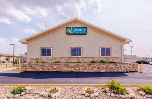 Laramie Hotel | Quality Inn & Suites University