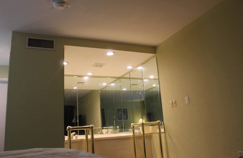 Muncie Hotel | Quality Inn & Suites University Area