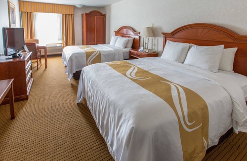 Laramie Hotel | Quality Inn & Suites University