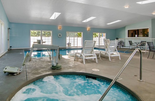Albany Hotel | Quality Inn & Suites