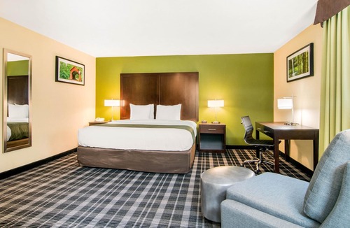 Albany Hotel | Quality Inn & Suites