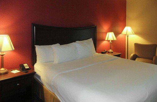 Owego Hotel | Quality Inn & Suites