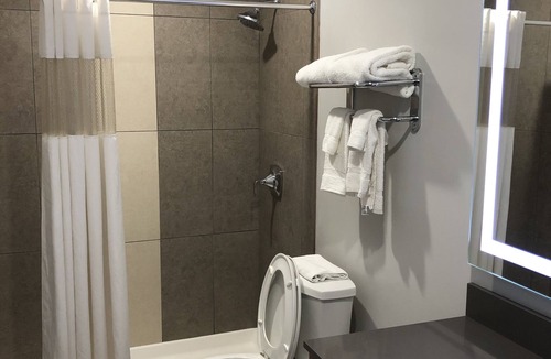 Calcium Hotel | Quality Inn & Suites Watertown Fort Drum