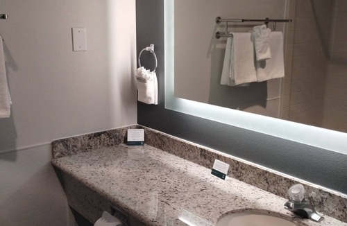 Wilsonville Hotel | Quality Inn & Suites Wilsonville