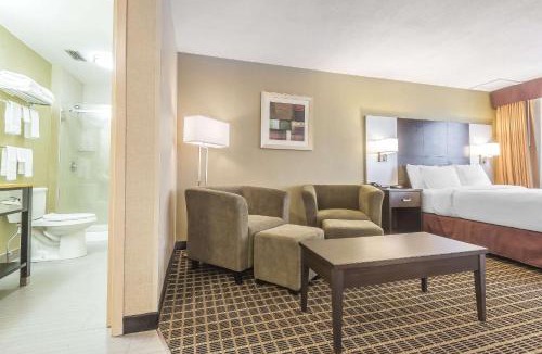 Windsor Hotel | Quality Inn & Suites Windsor - Downtown