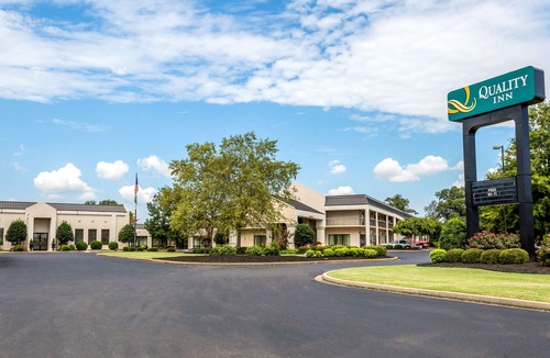 Union City Hotel | Quality Inn Union City US 51