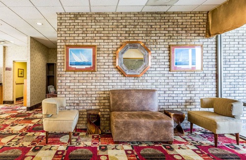 Easton Hotel | Quality Inn