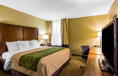 North Newport News Hotel | Quality Inn