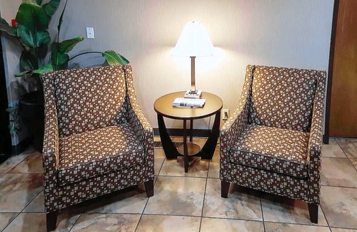Ozark Hotel | Quality Inn