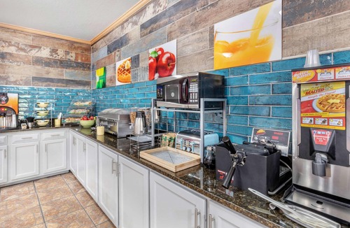 West Memphis Hotel | Quality Inn West Memphis I-40