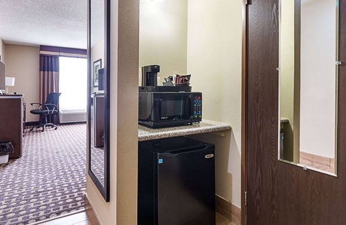 West Plains Hotel | Quality Inn West Plains