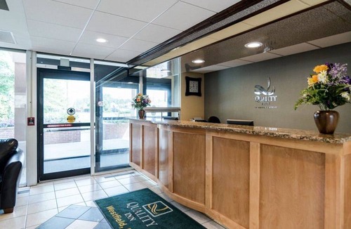Westfield Hotel | Quality Inn Westfield - Springfield